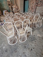 Pieds de meubles en bois massif pour chaise canapé Table pieds de remplacement en bois écologique usine au Vietnam prix bon marché 2025