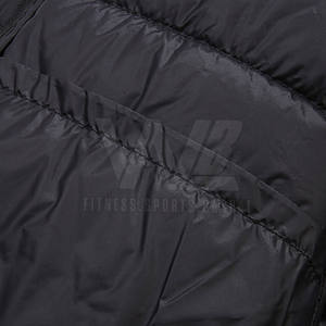 แจ็คเก็ตหนังบุใยสังเคราะห์แบบมีฮู้ด คอตั้ง สำหรับผู้ชาย ขายดีที่สุด ระบายอากาศได้ดี ผ้าถัก  โลโก้สั่งทำได้  ไซส์ XS ถึง XL สไตล์ไฮสตรีท สำหรับฤดูหนาว - Product Image 5