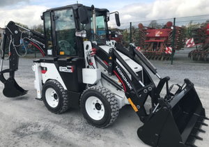 Chargeuse-pelleteuse Hidromek 62ss d'occasion 2025, construction robuste, 4 tonnes, à vendre à prix avantageux - Product Image 2