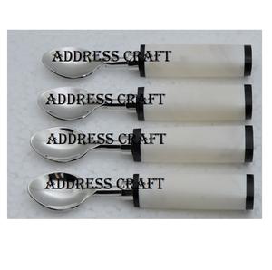 Juego de cucharas de cubiertos de acero inoxidable de lujo con mango de resina, decoración de mesa para fiesta de boda y cumpleaños, uso de utensilios de cocina - Product Image 4