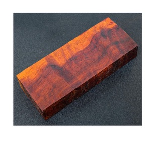 Planches et billes de bois de padouk haute résistance à vendre, bois dur de qualité supérieure à prix avantageux, idéal pour les planchers, les terrasses et les meubles - Product Image 2