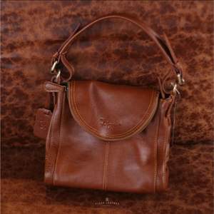 Handcrafted Full-Grain Leather <b>Crossbody</b> & Shoulder <b>Bag</b> Timeless Artisan Flap <b>Bag</b> Timeless Designer <b>Bag</b> From Indonesia - Product Image 1