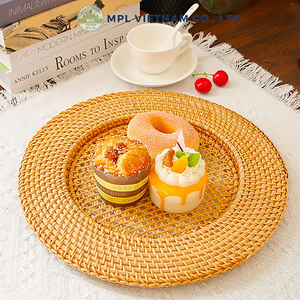 Assiettes de présentation rondes en rotin naturel tissé à la main Tapis de table écologique de taille personnalisée pour la décoration de salle à manger, de mariage et de restaurant - Product Image 1
