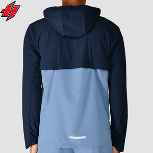 Conjunto Deportivo de 2 Piezas, Chaqueta y Pantalones Cortos, Estilo Urbano, 100% Nailon, Bloques de Color, Impresión DTG Personalizada, Cortavientos - Product Image 4