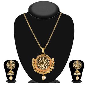 Kriaa <b>Fine</b> <b>Jewelry</b> <b>Set</b> 1204003 Gold-Plated Pendant with Brown Austrian Stone - Product Image 1