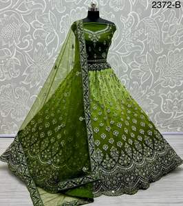 El último diseñador Lehenga Choli con hilo de bordado de trabajo de espejo Ropa india y pakistaní de Fab Zone - Product Image 2