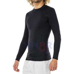 Rash Guard personnalisé à manches longues de compression pour hommes pour adultes sublimation impression numérique hommes MMA Rash Guard personnalisé - Product Image 6