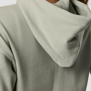 Haut à capuche court élégant pour femme-confortable et tendance, idéal pour les sorties décontractées et la superposition - Product Image 6