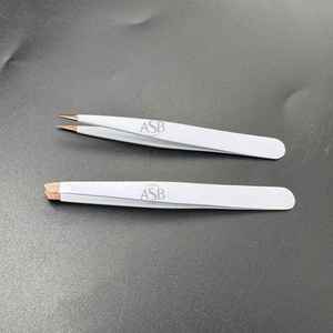 Ensemble de pincettes à sourcils avec logo personnalisé, rose, or, blanc, pointe inclinée, pince à sourcils avec ciseaux à ressort pointus - Product Image 3