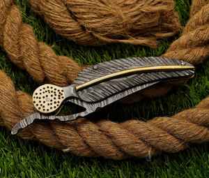 Navaja de Bolsillo Plegable de Acero de Damasco Hecha a Mano, con Hoja de Acero, Mango de Madera, Grado Industrial, para Campismo al Aire Libre, Personalizable con Funda - Product Image 2