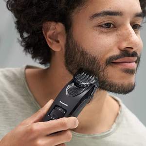 Tondeuse à barbe électrique sans fil pour hommes avec peigne de coupe, réglages ajustables, IPX7, longueurs de coupe 0,5-10 mm, sur batterie - Product Image 4