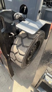 Chariot élévateur Mitsubishi TCM 3T d'occasion FD30/FD50/FD70/FD35NT Système hydraulique Tout-terrain Haute performance En stock à vendre - Product Image 6