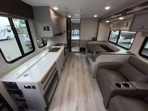 Nuevo Modelo 2026 Coachmen Freelander 31M-B-F - Product Image 3