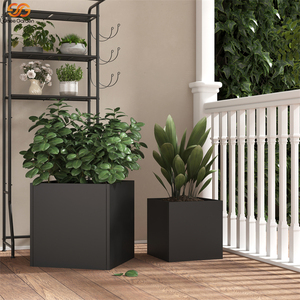Jardinera Cuadrada de Fibra de Vidrio Negra de 24 Pulgadas, Estilo Americano, Personalizada para Uso en Hoteles, OEM ODM - Product Image 6