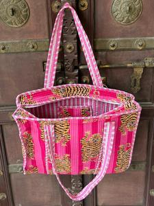 Grands sacs fourre-tout en coton matelassé bohème chic avec fermeture à glissière et chaînes, sacs de shopping portables faits à la main pour femmes - Product Image 3