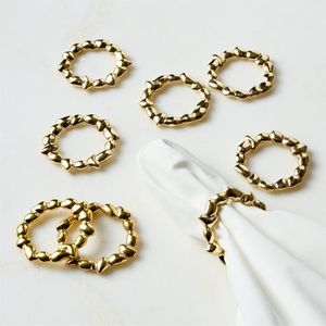 Anillo de Servilleta Europeo de Hierro de Lujo para Decoración de Comedor Fino que Ofrece un Aspecto Premium y un Toque Tradicional a la Mesa - Product Image 1