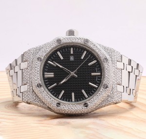 Élégant blanc bleu Moissanite entièrement glacé Hip Hop montre chiffres romains Date cadran 20mm acier inoxydable bande verre ETA mouvement - Product Image 4