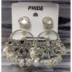 Ensemble de boucles d'oreilles de luxe pour femmes, avec perles violettes claires, bijoux de mode pour femmes, styles de fête et décontractés, à porter - Product Image 4