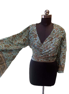 Top corto de verano modesto Sari de seda Vintage estilo bohemio Hippie hecho a mano con lazo frontal y mangas acampanadas - Product Image 3