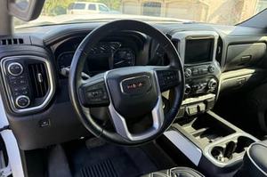 GMC Sierra 1500 Elevation Edition 4x4 d'occasion 2020, origine américaine, garantie d'un an - Product Image 4