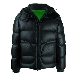 Doudoune matelassée en Polyester pour homme, vêtement d'hiver de qualité supérieure, couleur noire, avec capuche et poches - Product Image 1