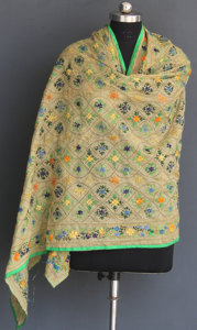 ห่อ Phulkari dupatta แบบดั้งเดิมปักด้วยมือลายดอกไม้ปากีสถานผ้าฝ้าย maysori ของที่ระลึกงานแต่งงานการสวมใส่ปาร์ตี้ห่อไก่คาริ - Product Image 2