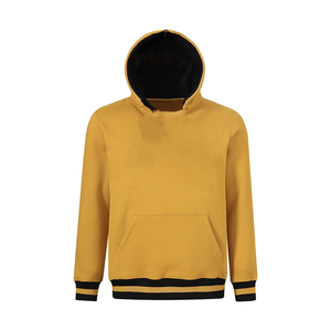 Sudadera con Capucha Premium Unisex Personalizada Mason Old Gold Prep, Bolsillo Canguro, Cordones Negros, Ribete a Rayas, Ropa Urbana de Invierno - Product Image 1