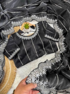 Nieuwe Aankomst Nieuwste Designer Outfit Moderne Stijl Puur Zacht Zimmy Choo Zijde <span class=keywords><strong>Saree</strong></span> Met 3 Mm Sequentie Borduurwerk Te Koop