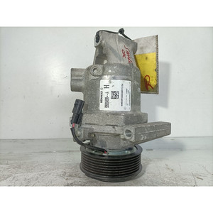 COMPRESOR DE AIRE ACONDICIONADO DACIA Sandero Serie 926008469R H4D480 bifuel/gas 999 (21>) - Product Image 1