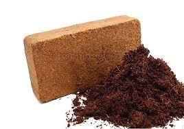 Ladrillo deshidratador de fibra de coco amigable para el comprador Bloque de suelo de fibra de coco orgánico certificado orgánico para cultivo de plantas al mejor precio para la venta