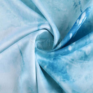 Uniforme de fútbol para hombres y mujeres con el mejor diseño 2025, Impresión de logotipo personalizado, ropa deportiva ligera de alta calidad - Product Image 5