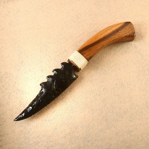 Couteau artisanal en obsidienne noire de qualité supérieure, athame, poignard, design mascotte, MUNTAHA AGATE, toucher réel, 5-5,5 pouces pour l'art - Product Image 5