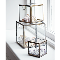 Terrarium géométrique en verre en forme de triangle diamanté, moderne, fait main, avec couvercle pivotant, pour décoration intérieure, présentoir ou boîte à bijoux - Vente chaude