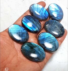 Magnifique taille libre 7-20mm Apprx Boulder naturel opale bleu pierre de feu cadeau de fête des mères cadeau tendance pour bijoux de mode - Product Image 3