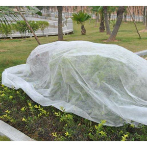 ผ้าไม่ทอ KOSITE 15-50gsm ป้องกันรังสียูวี สำหรับคลุมสวนเกษตร ระบายอากาศได้ดี กันน้ำ - Product Image 2