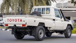 2022ไปยัง Yota Land crui SER LC79รถแท็บเดียว4.5L V8 202HP เทอร์โบดีเซล4WD 430NM