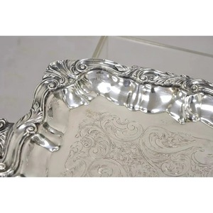 Bandeja Festoneada Plateada Coleccionable, Bandeja de Servir Festoneada de Estilo Victoriano Plateada Inglesa Vintage - Product Image 6