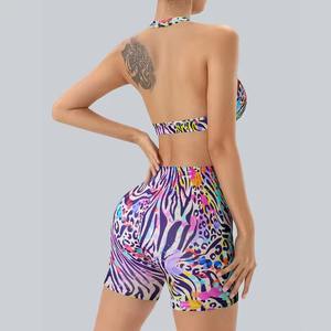 Conjunto de Yoga para Mujer con Estampado por Sublimación Personalizado al por Mayor, Sujetador Deportivo y Pantalones Cortos Tipo Bóxer, Conjunto Deportivo de 2 Piezas - Product Image 4