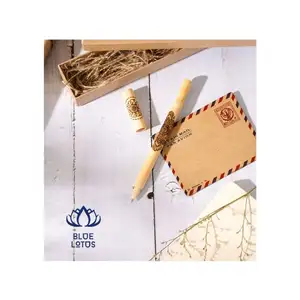 Stylo bille en bambou personnalisé avec logo, best-seller, directement de l'usine, écologique. - Product Image 1
