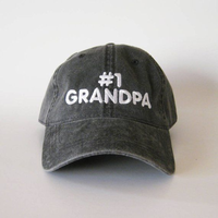 Gorra de béisbol ligera para verano con forro que absorbe la humedad Tela de protección UV Ventilación cortada con láser y puntada de logotipo