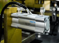Machine de moulage par injection/extrusion-soufflage de PET écologique automatique Delta PLC, avec roulement de pompe 20L, moteur 1 cavité
