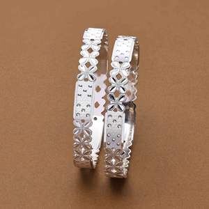 Venta al por mayor de brazaletes CNC de plata esterlina 925, Indo estilo occidental, brazaletes CNC de plata 925, brazaletes de moda, joyería CNC DE PLATA 925. - Product Image 1