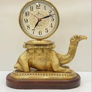 Reloj de Metal Antiguo con Forma de Camello, Funciona con Pilas, Diseño Clásico Moderno, Ecológico, Funcional, Elegante y Decorativo - Product Image 4
