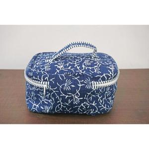 Juego de tocador de 3 piezas Triple Threat de lujo, bolsa de cosméticos y estuches prácticos y elegantes para entusiastas de la belleza - Product Image 3