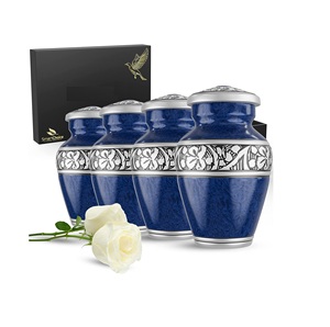 Urnes à jeton de conception à thème de luxe avec finition personnalisée disponibles, urnes de crémation de conception en métal solide pour la dernière qualité - Product Image 1