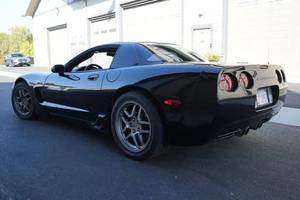 Chevrolet Corvette Z06 2024 d'occasion, cuir foncé, R15, RaceCrafted PowerPrecision HeritagePerformance IconicRide à vendre - Product Image 5