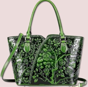 Bolso Tote de Cuero Genuino Hecho a Mano con Estilo Bohemio y Correa Cruzada para Aventuras Urbanas al Aire Libre en Otoño y Verano - Product Image 3