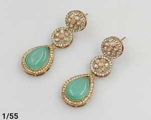 Joyería India al por mayor de último diseñador tradicional y de moda de pendiente jhumka Kundan para mujer joyería de pendiente elegante - Product Image 5