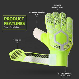 Gants de gardien de but de football professionnels personnalisés - Latex allemand - Logo de football en PVC OEM - Impression couleur - Type sport - Product Image 4