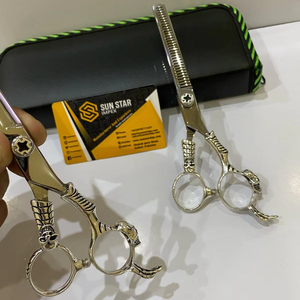 Nouvelle arrivée Ciseaux pour coiffeur en acier inoxydable pur 440C Manche dragon avec lame tranchante et pochette en cuir PU pour barbiers - Product Image 5